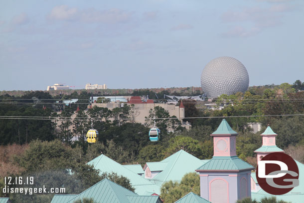 This line appears to fly higher over the resort than the other segment along Buena Vista Drive.  In the background you see the Contemporary and Bay Lake Tower.