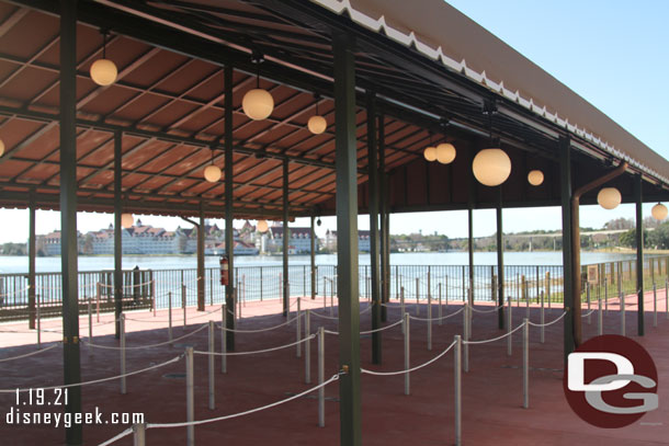 Queues for the resort boats.  These were for the Fort Wilderness and Wilderness Lodge.