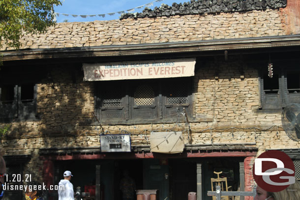 15 minute wait posted for Expedition Everest. Those that went said it was a walkon.