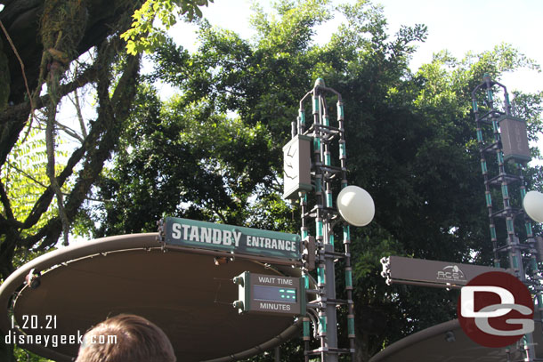 The standby wait was posted at 10 minutes for Flight of Passage (the River Journey was 30 minutes for comparison).