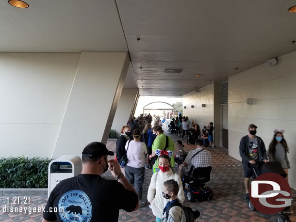 The line for Disney's Hollywood Studios at 9:02am.