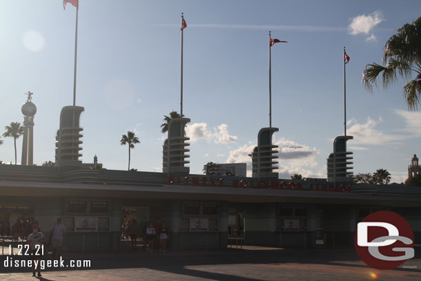 4:08pm arrived at Disney's Hollywood Studios, about 30 minutes park to park time.