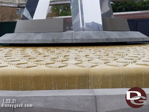 A closer look at the new entrance fountain.