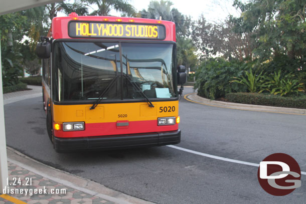 Hollywood Studios bus arriving, of course we were not heading there this morning.. we were heading to Animal Kingdom.