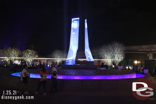 The new fountain and pylons