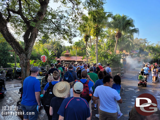 9:02am - Seems many people had the same idea as me to rope drop Jingle Cruise!