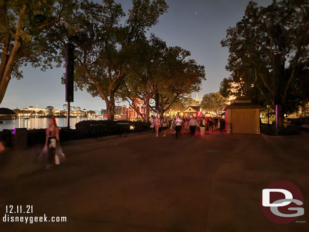 10:16pm - Walking back to the Boardwalk