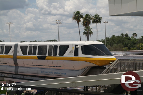 Monorail Yellow on the Express line.