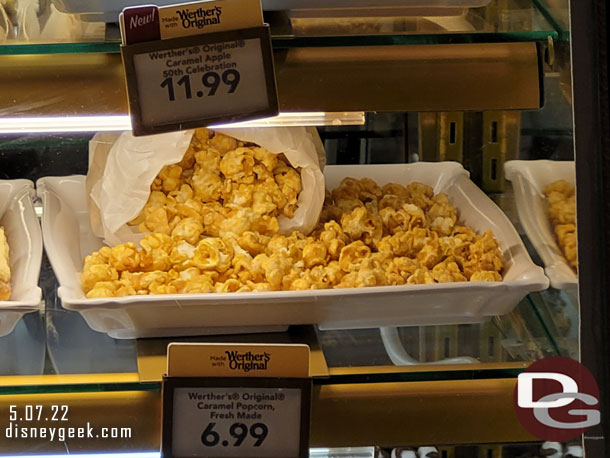 Fresh Caramel Corn at Big Top Treats.