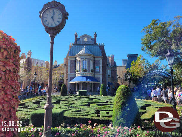 This morning the plan was to take a relaxing walk around World Showcase starting in France.