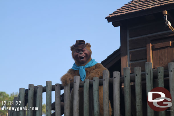 Wendell outside waving to guests.