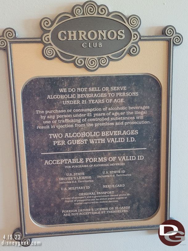 Stopped by the Chronos Club to check out their afternoon light snacks.