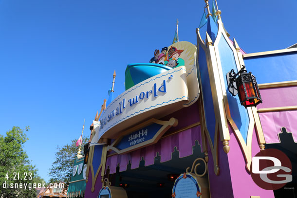 9:38am - Decided to visit it's a small world.