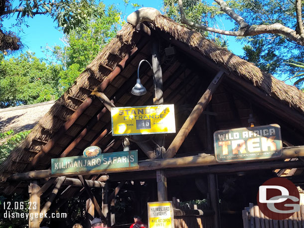 9:34am - Posted 15 minute wait for Kilimanjaro Safari