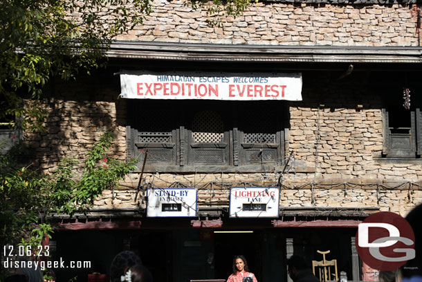 1:38pm - 15 minute wait for Everest