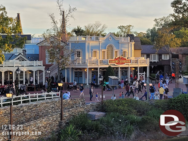 We opted for the Liberty Belle which was boarding with no wait.