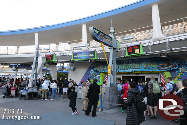 4:36pm - 60 minute wait for Buzz Lightyear