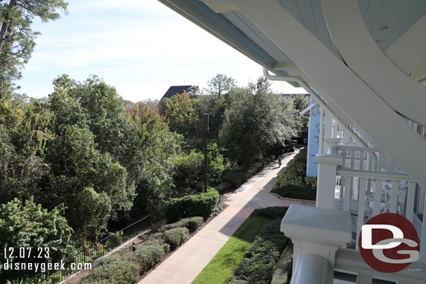 This walkway you can use to reach EPCOT 