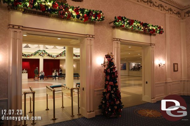 Stopped by the American Adventure lobby which was open, the attraction already had its last showing of the day.