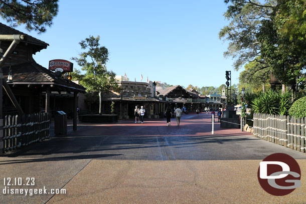 Frontierland is still quiet