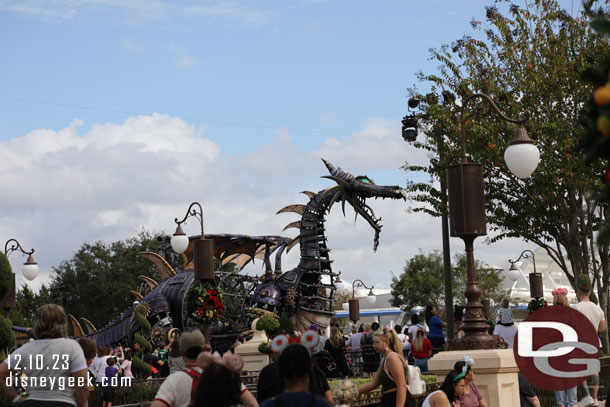 Maleficent Dragon passing through the hub. I did not see the fire effect in my brief viewing.