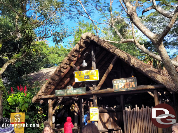 9:20am - 20 min wait posted for Kilimanjaro Safari