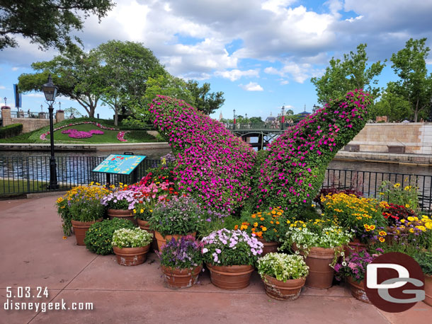 5:45pm - Arrived at EPCOT International Gateway