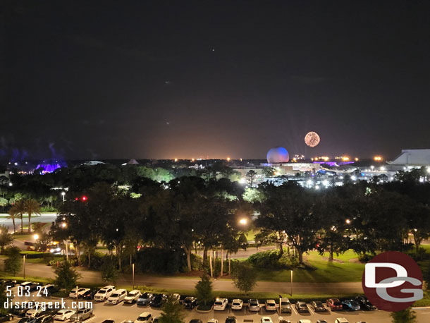 A wide view, you can see the Luminous fountains on the left