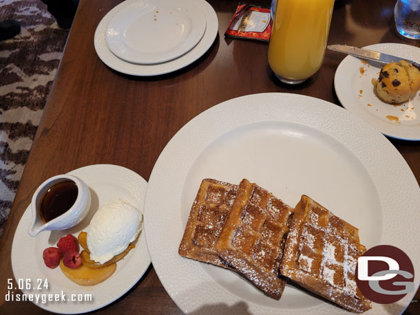 8:04am - Breakfast is served.  This was my french toast plate.  The bacon I sent back asking for it to be cooked/crispy.