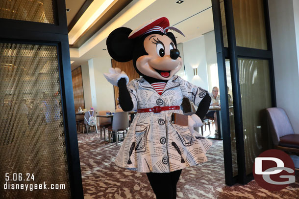 8:06am - Minnie Mouse was last to visit us.