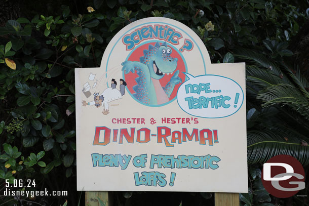 A look around Chester & Hester's Dino-Rama!