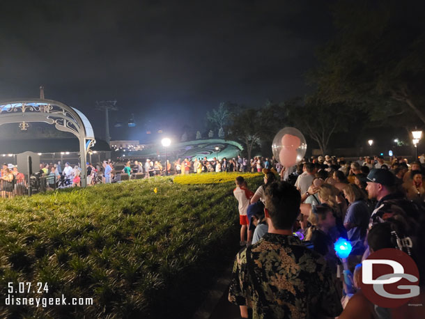 9:20pm - In line for the Disney Skyliner