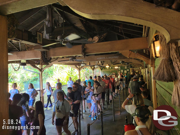 9:17am - Filling in the queue