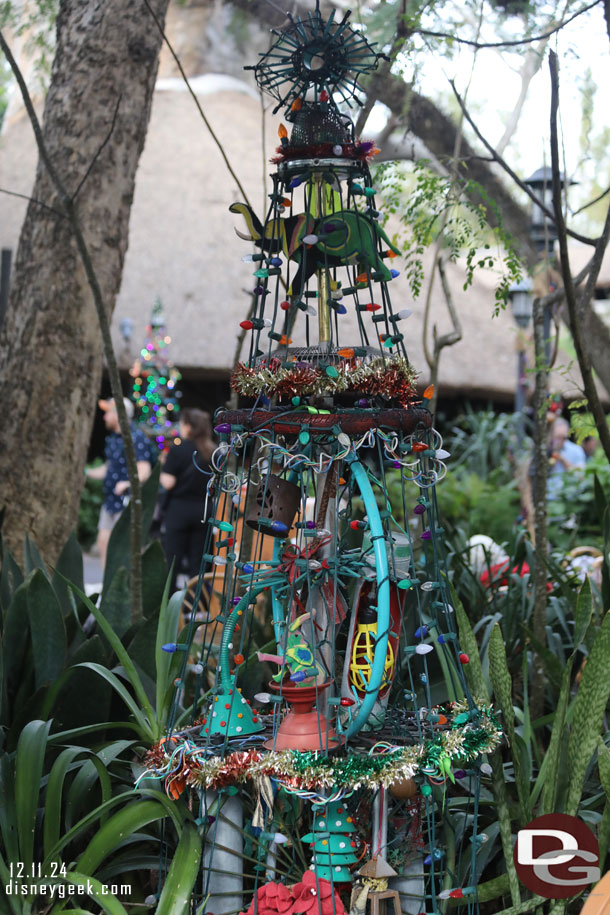 Christmas decorations in Harambe
