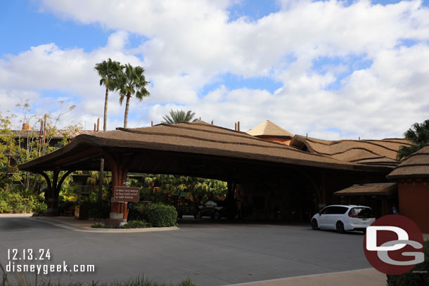 11:01am - Arrived at Disney's Animal Kingdom Lodge - Kidani Village