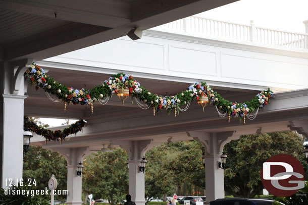 Christmas decorations at the porte-cochere