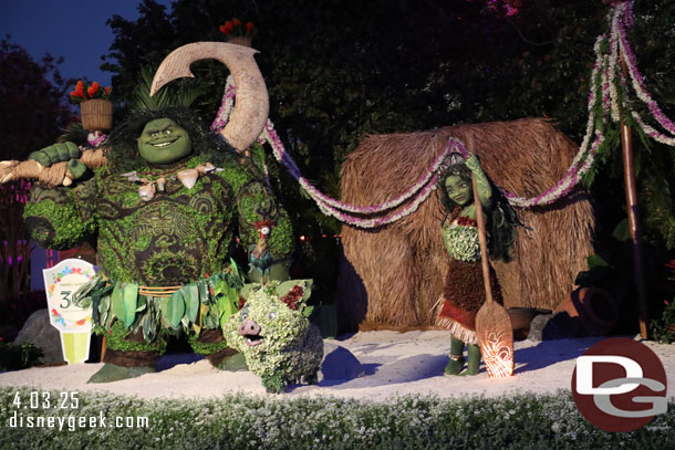 There is a lighting effect for both Moana and Maui